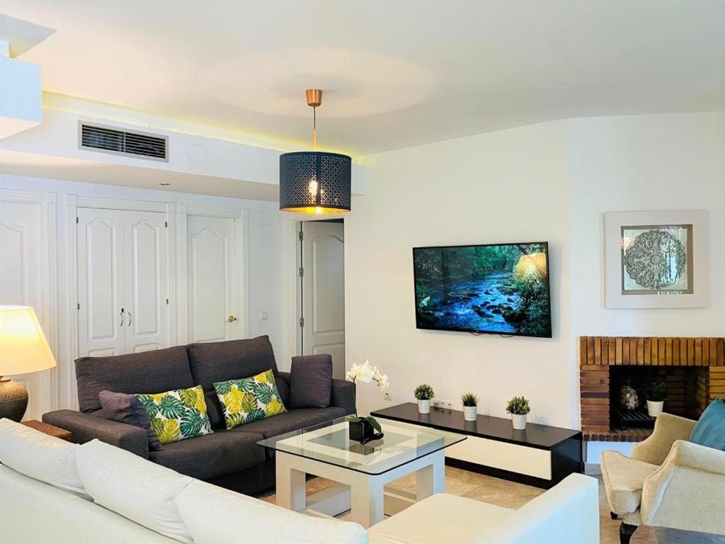 Apartament Naranjos Close To Puerto Banus *
